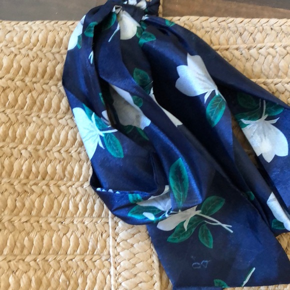 Brand new Draper James straw bag - Picture 2 of 4